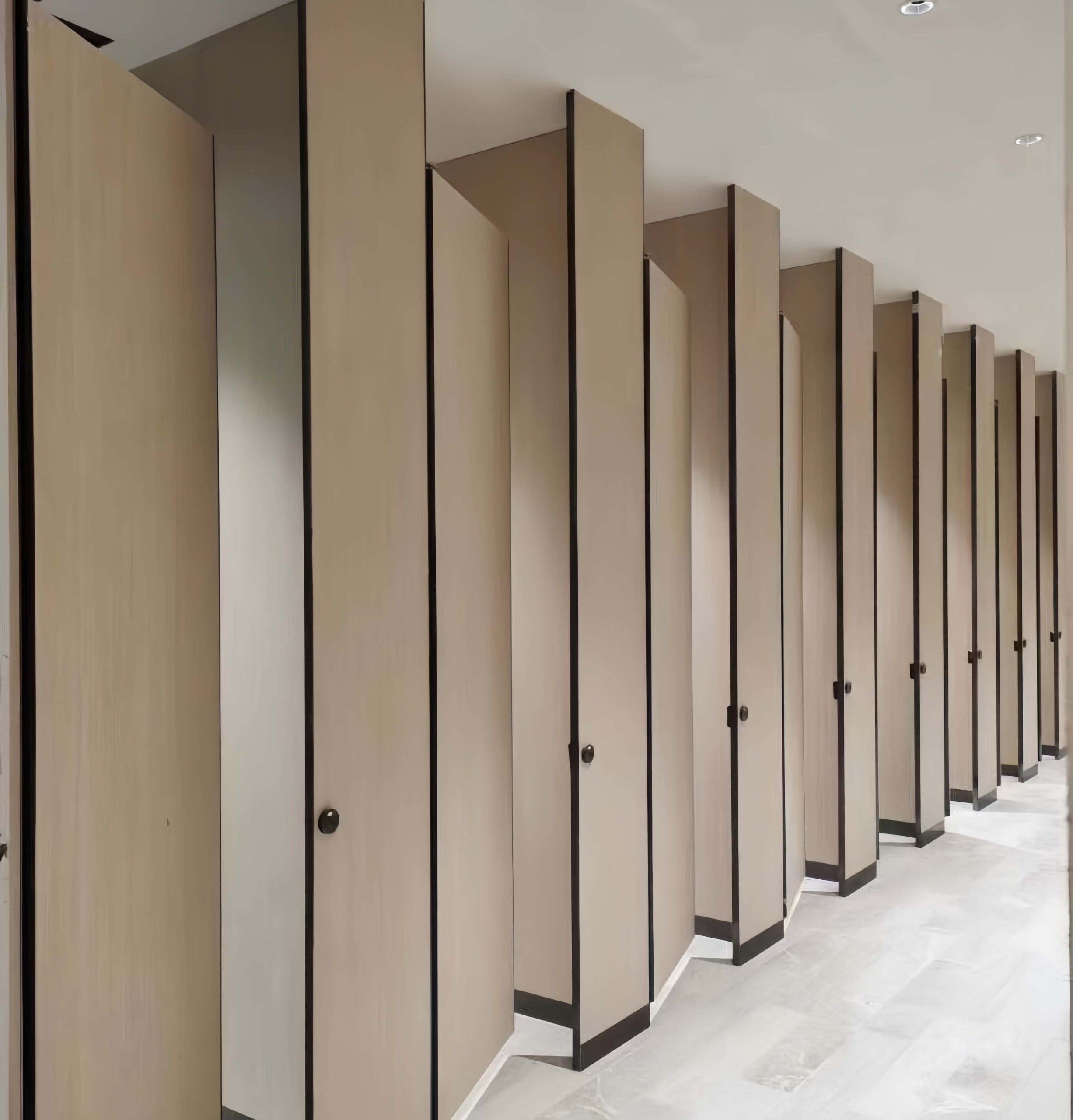 Aluminum-Toilet-partition