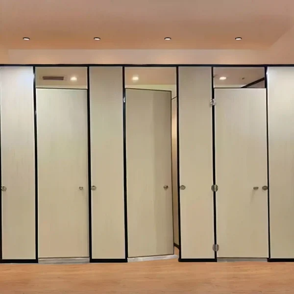 Toilet cubickes partition