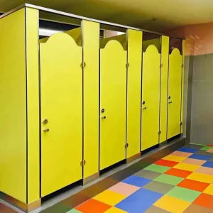 child-friendly-bathroom-stall-dividers